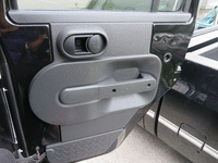 Image 12 of 15 of a 2010 JEEP WRANGLER UNLIMITED