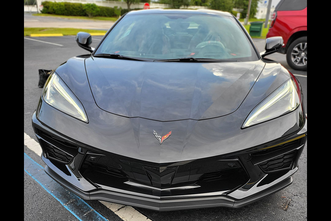 4th Image of a 2023 CHEVROLET CORVETTE STINGRAY