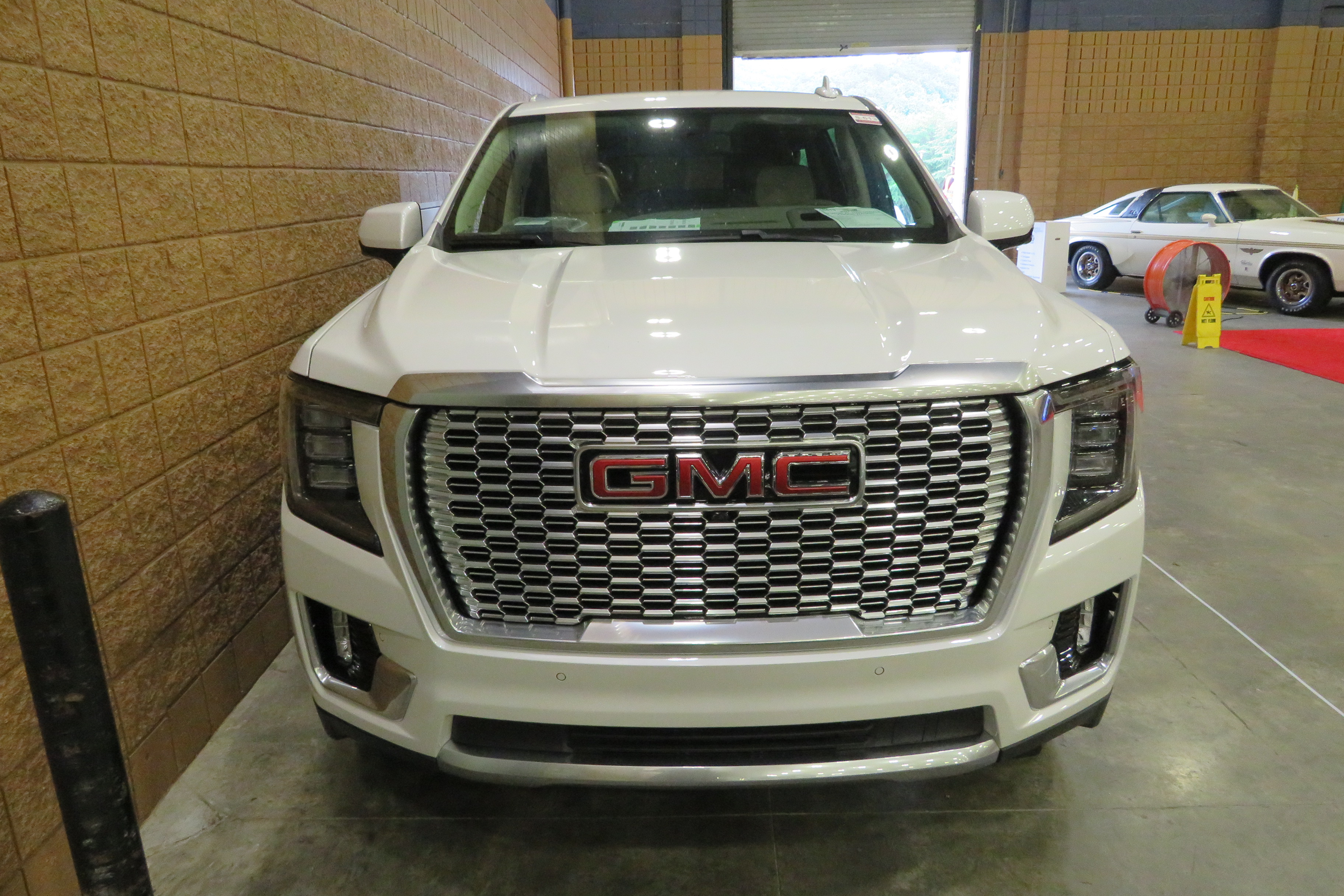 0th Image of a 2022 GMC YUKON XL 1500 DENALI