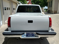 Image 4 of 25 of a 1989 CHEVROLET C1500
