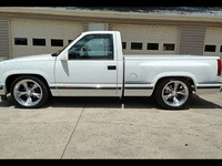 Image 5 of 25 of a 1989 CHEVROLET C1500