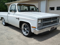 Image 1 of 15 of a 1985 CHEVROLET C10