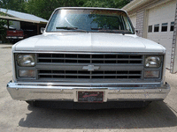 Image 7 of 15 of a 1985 CHEVROLET C10