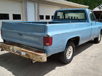 Image 4 of 18 of a 1986 CHEVROLET C10