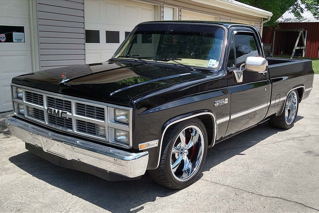 1st Image of a 1984 GMC C1500