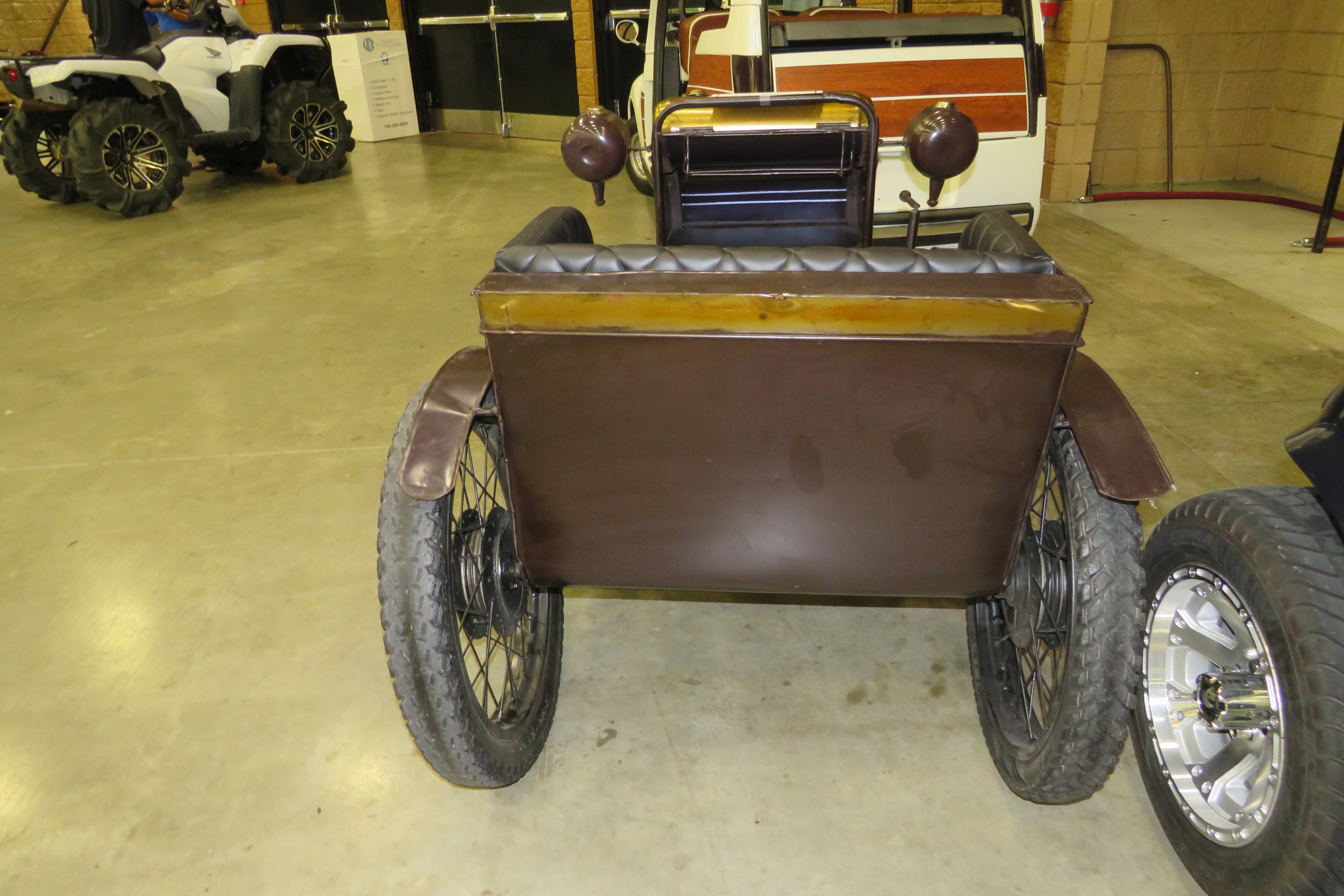 4th Image of a N/A ANTIQUE CAROUSEL CAR