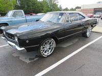 Image 2 of 13 of a 1968 DODGE CORONET