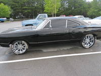 Image 3 of 13 of a 1968 DODGE CORONET