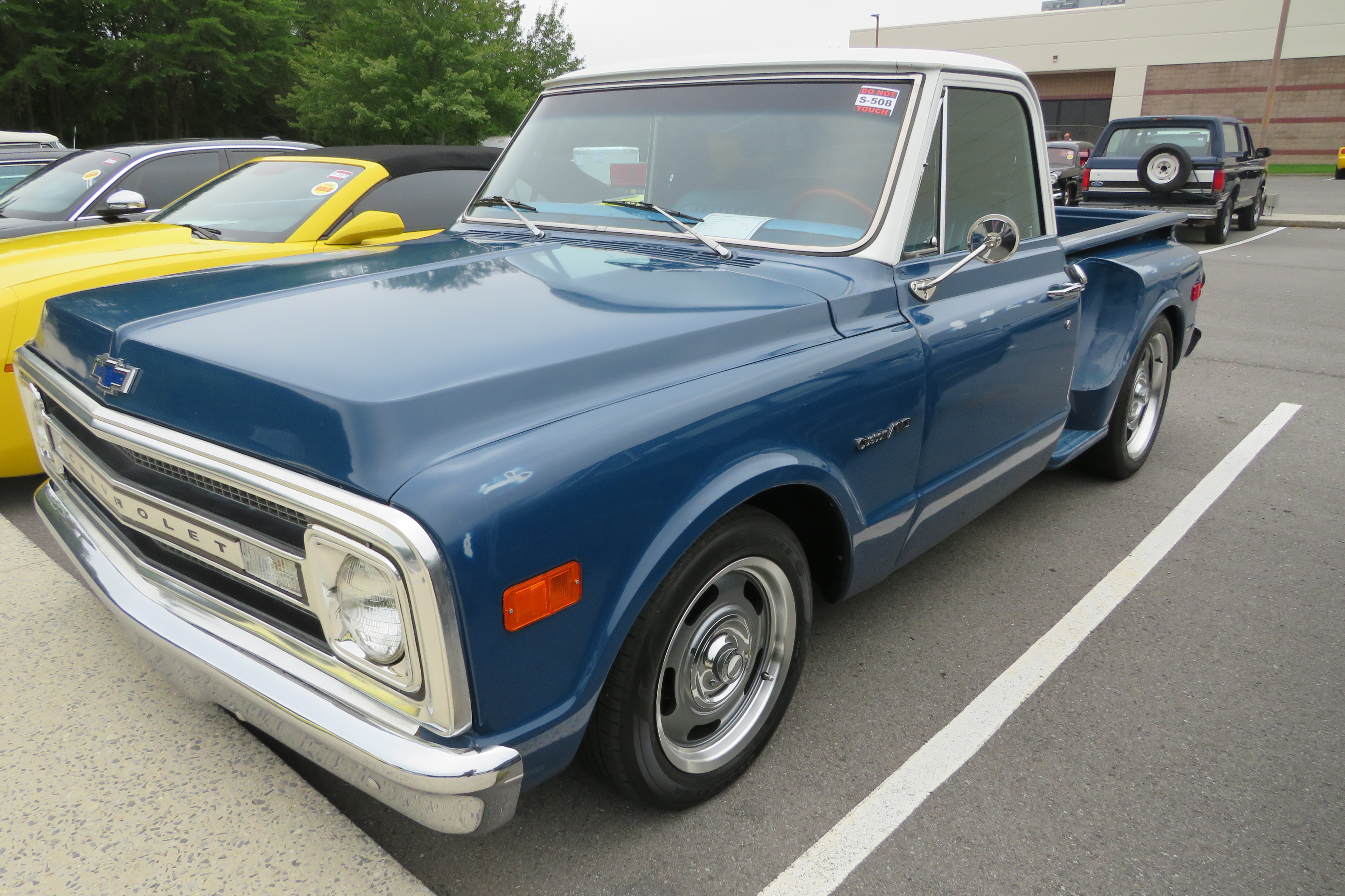 1st Image of a 1969 CHEVROLET C1500