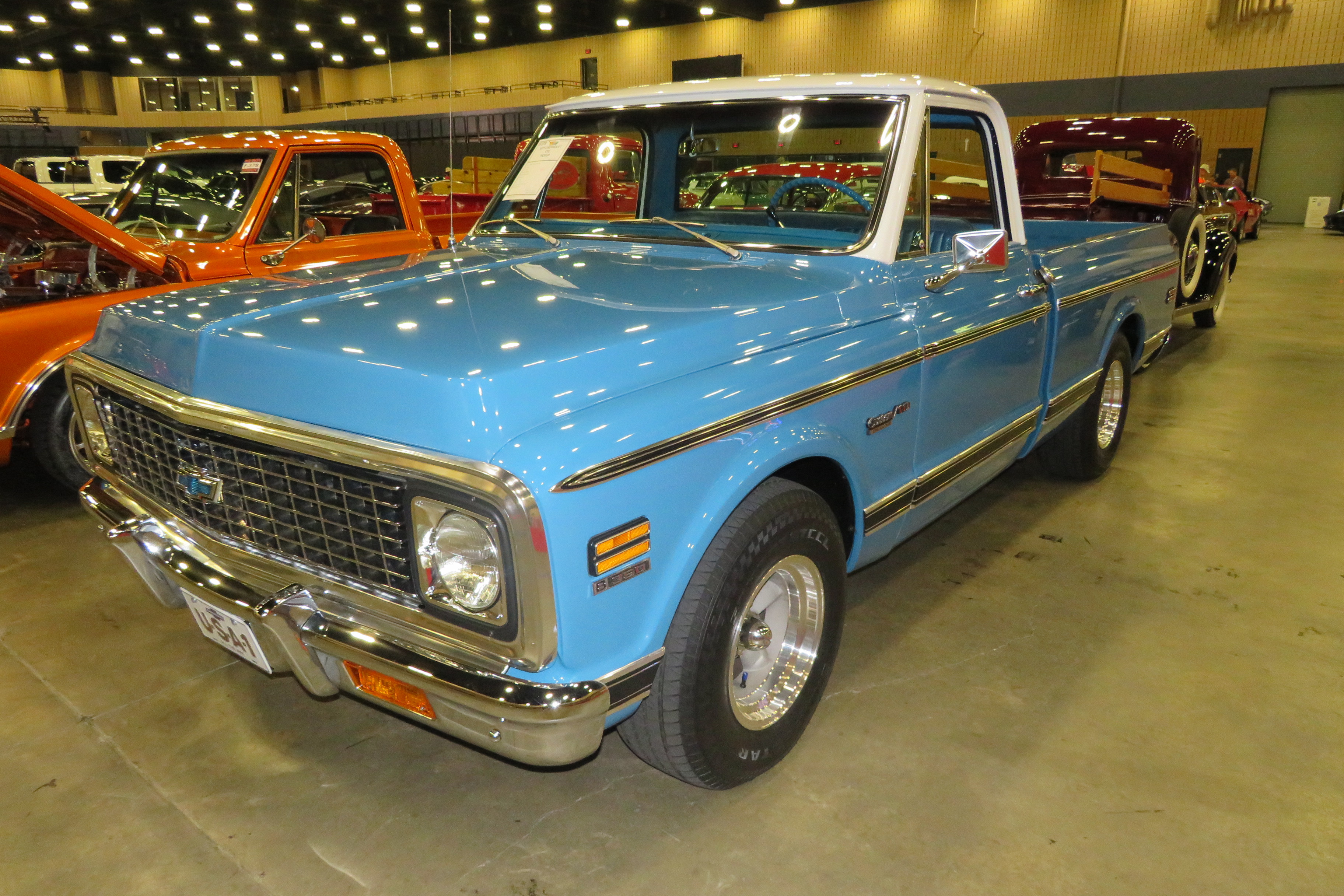 1st Image of a 1971 CHEVROLET C10