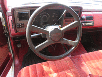 Image 3 of 11 of a 1989 CHEVROLET K1500