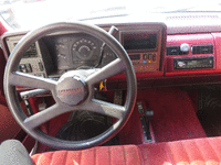 Image 4 of 11 of a 1989 CHEVROLET K1500