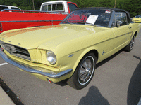 Image 2 of 10 of a 1965 FORD MUSTANG