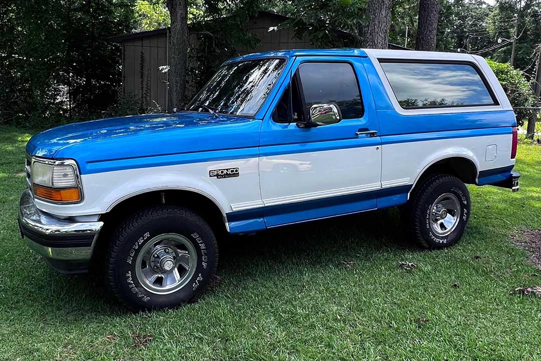 0th Image of a 1994 FORD BRONCO
