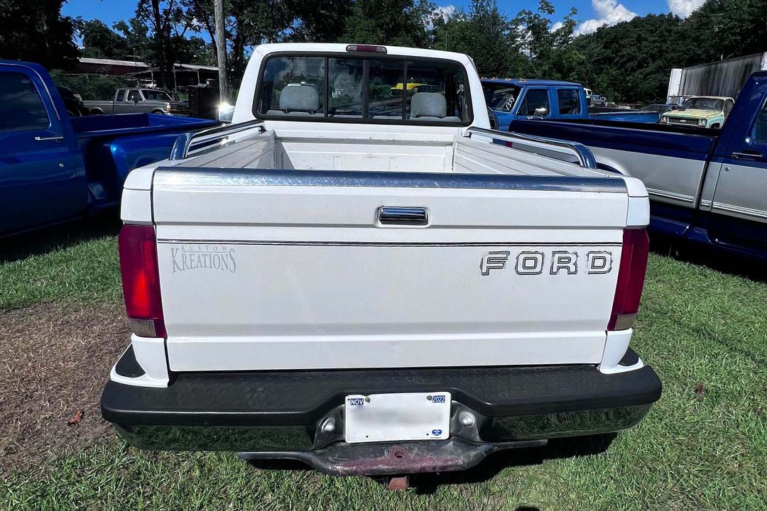 3rd Image of a 1995 FORD F-150