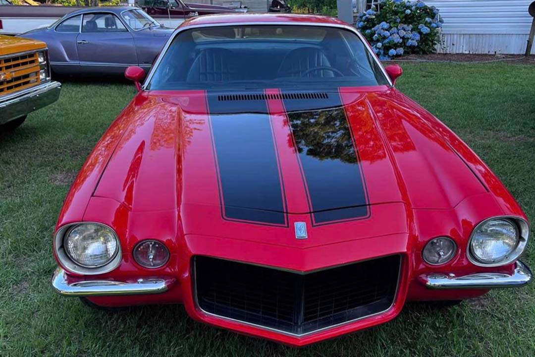 2nd Image of a 1971 CHEVROLET CAMARO