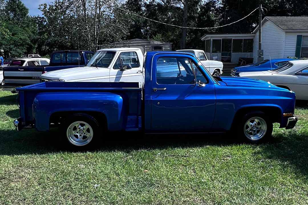 1st Image of a 1983 CHEVROLET C10