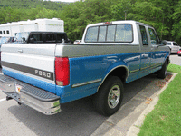 Image 12 of 14 of a 1994 FORD F-150
