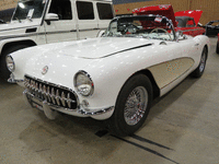 Image 2 of 12 of a 1957 CHEVROLET CORVETTE