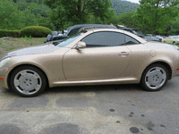 Image 3 of 12 of a 2002 LEXUS SC 430