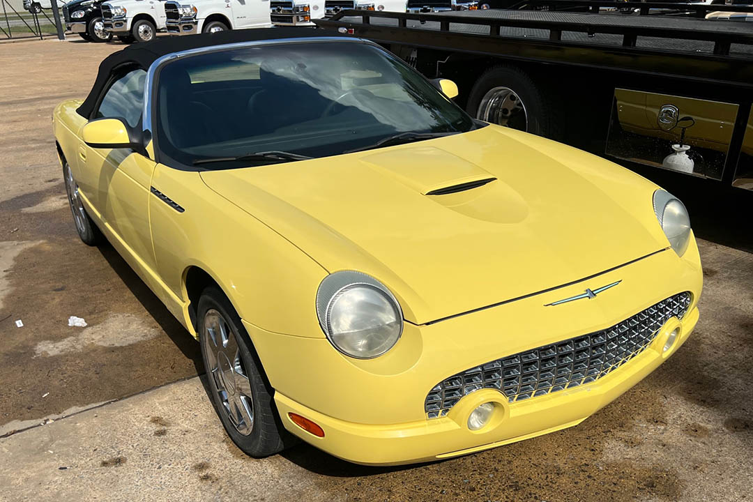 0th Image of a 2002 FORD THUNDERBIRD