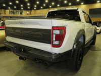 Image 14 of 17 of a 2022 FORD RAPTOR