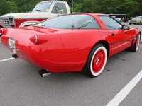 Image 12 of 14 of a 1985 CHEVROLET CORVETTE