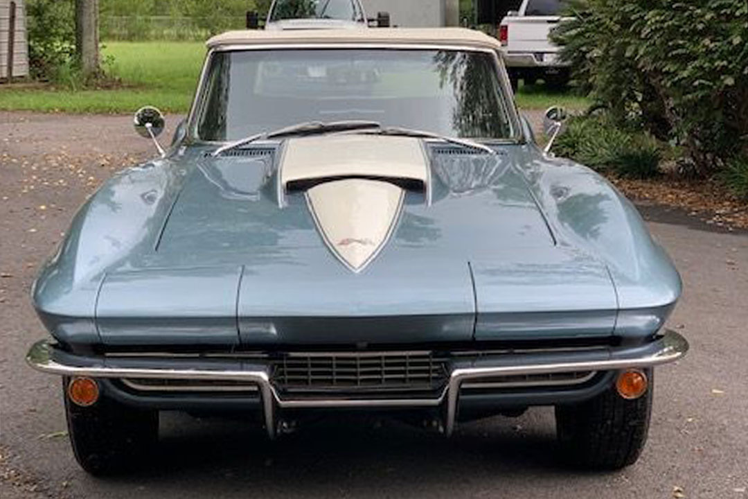 3rd Image of a 1967 CHEVROLET CORVETTE