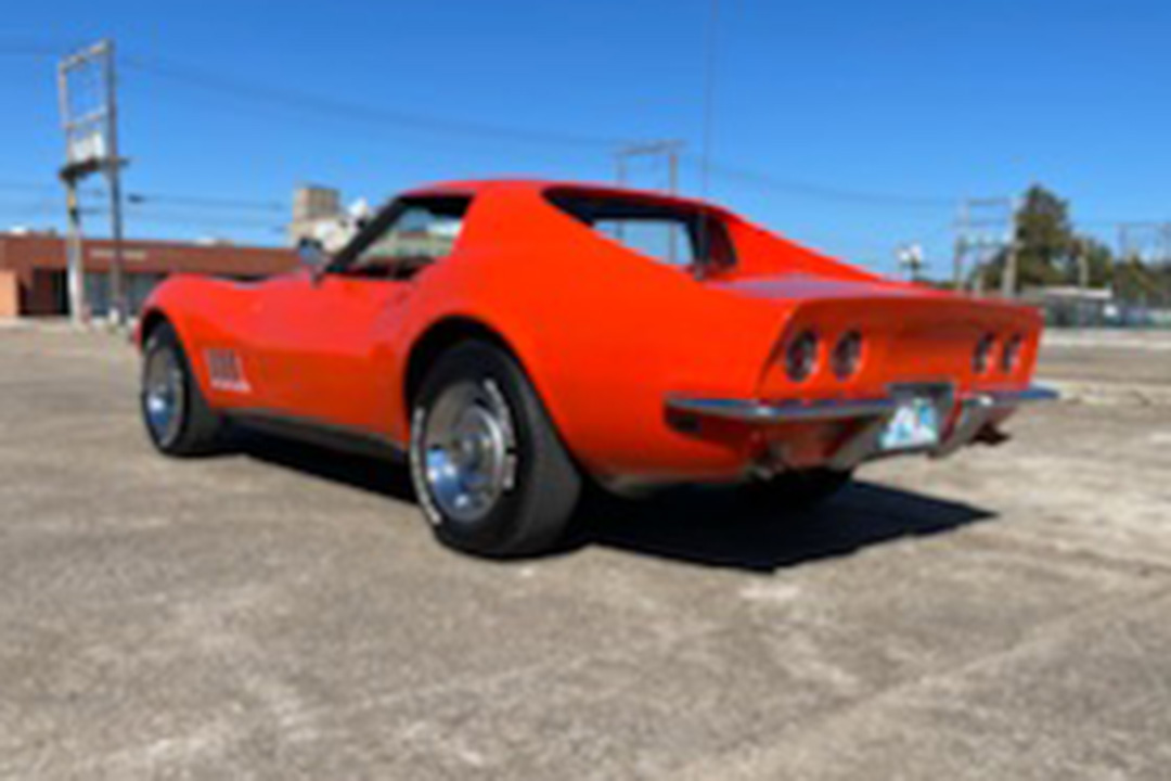 3rd Image of a 1968 CHEVROLET CORVETTE