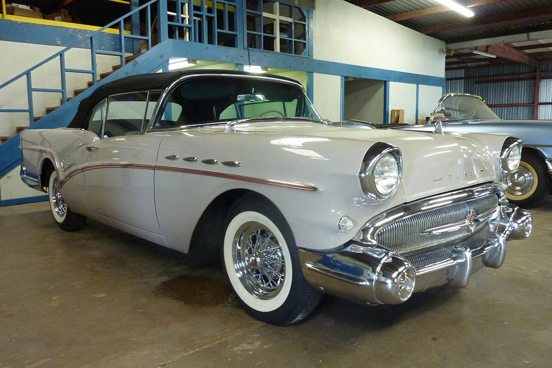 1st Image of a 1957 BUICK CENTURY