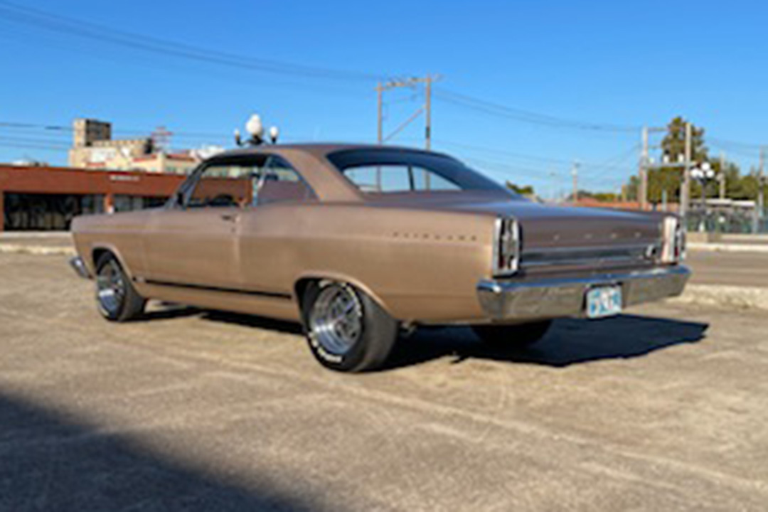 2nd Image of a 1966 FORD FAIRLANE