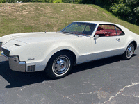 Image 1 of 1 of a 1966 OLDSMOBILE TORONADO