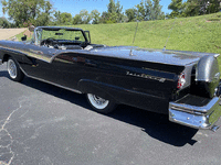 Image 4 of 16 of a 1957 FORD FAIRLANE