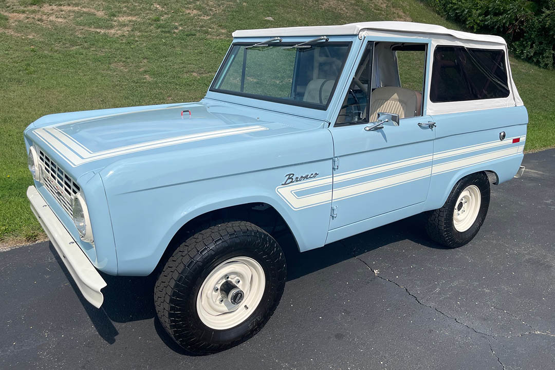 1st Image of a 1967 FORD BRONCO