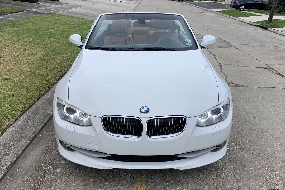 2nd Image of a 2011 BMW 3 SERIES 328I