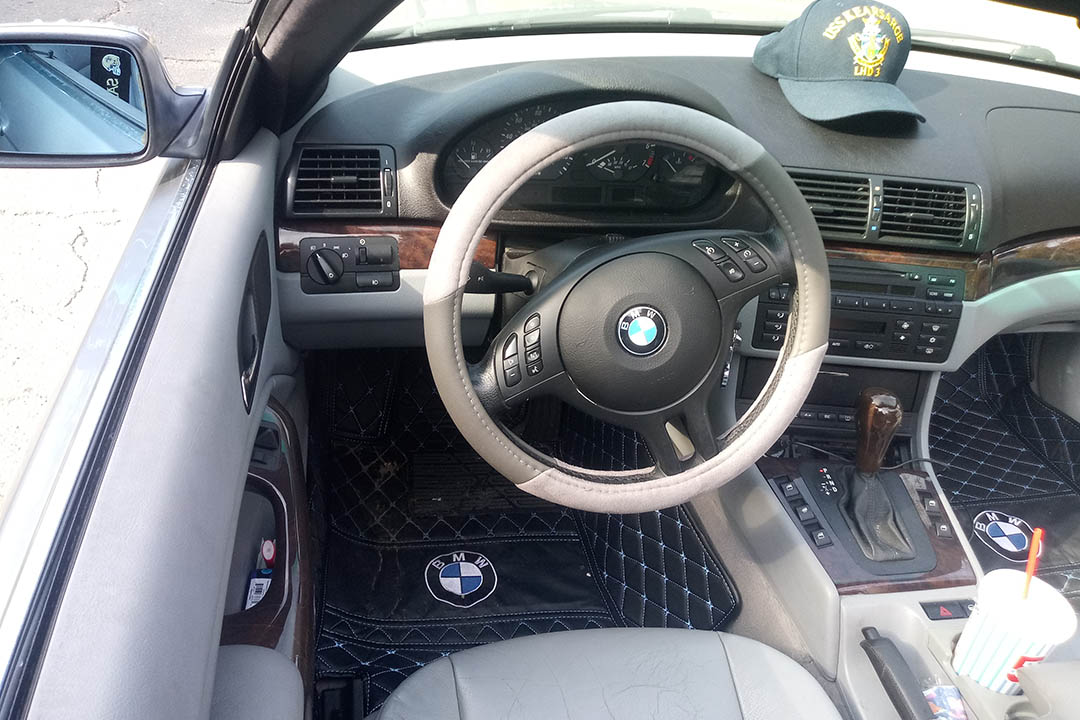 4th Image of a 2006 BMW 3 SERIES 325CIC