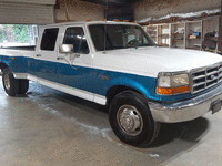 Image 2 of 10 of a 1997 FORD F-350