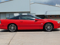 Image 7 of 9 of a 2002 CHEVROLET CAMARO Z28