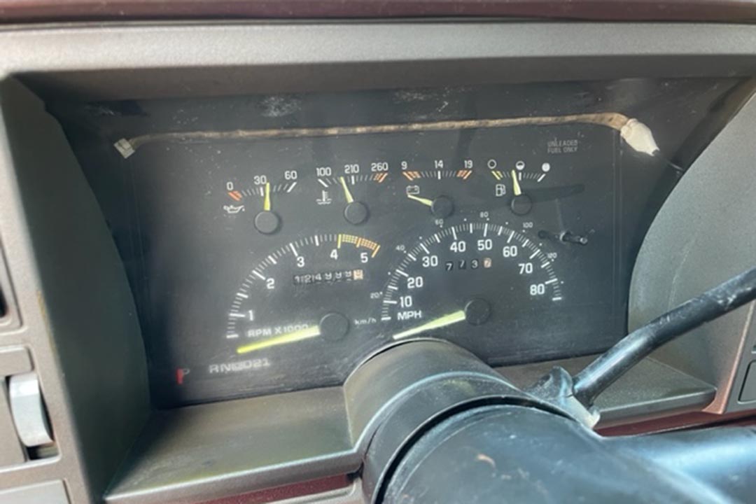 19th Image of a 1993 CHEVROLET C3500