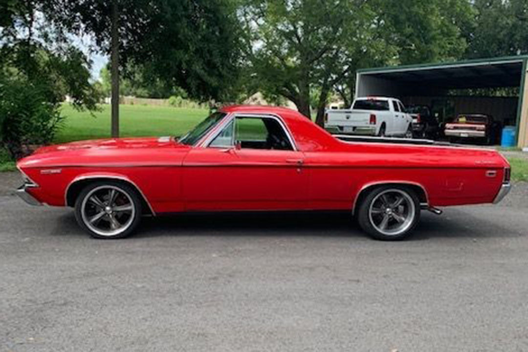 2nd Image of a 1969 CHEVROLET EL CAMINO