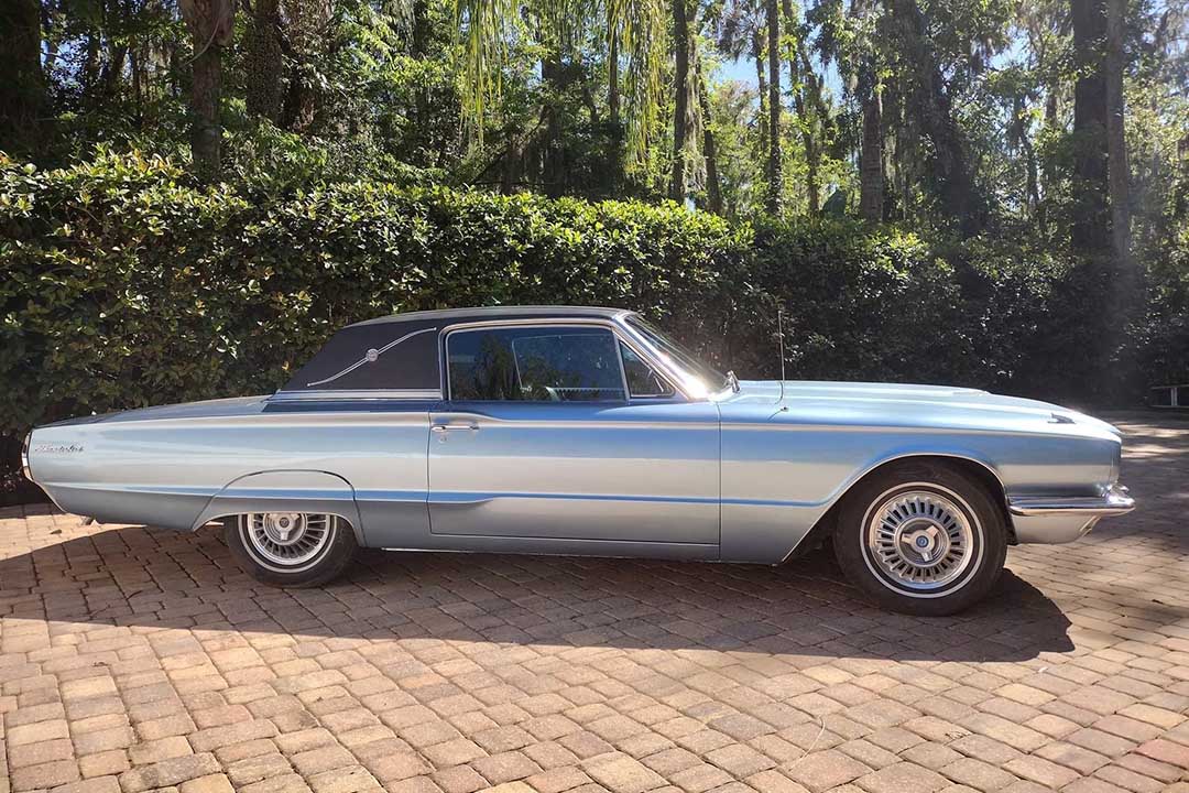 4th Image of a 1966 FORD THUNDERBIRD