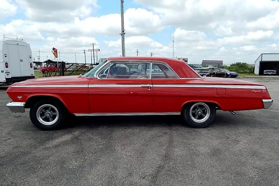 9th Image of a 1962 CHEVROLET IMPALA SS