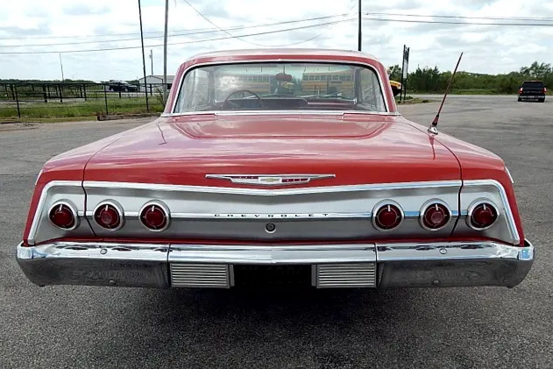 11th Image of a 1962 CHEVROLET IMPALA SS