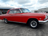 Image 5 of 30 of a 1962 CHEVROLET IMPALA SS