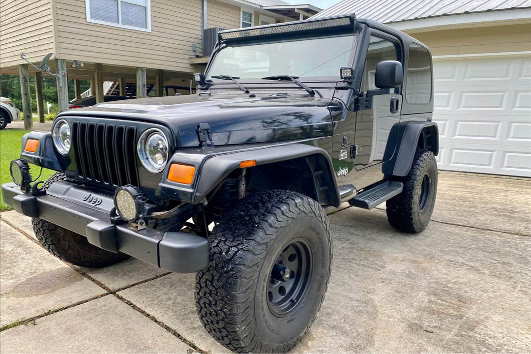 1st Image of a 2004 JEEP WRANGLER SAHARA