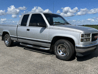 Image 2 of 4 of a 1996 GMC SIERRA