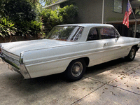 Image 5 of 11 of a 1962 PONTIAC CATALINA