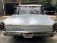 Image 7 of 11 of a 1962 PONTIAC CATALINA