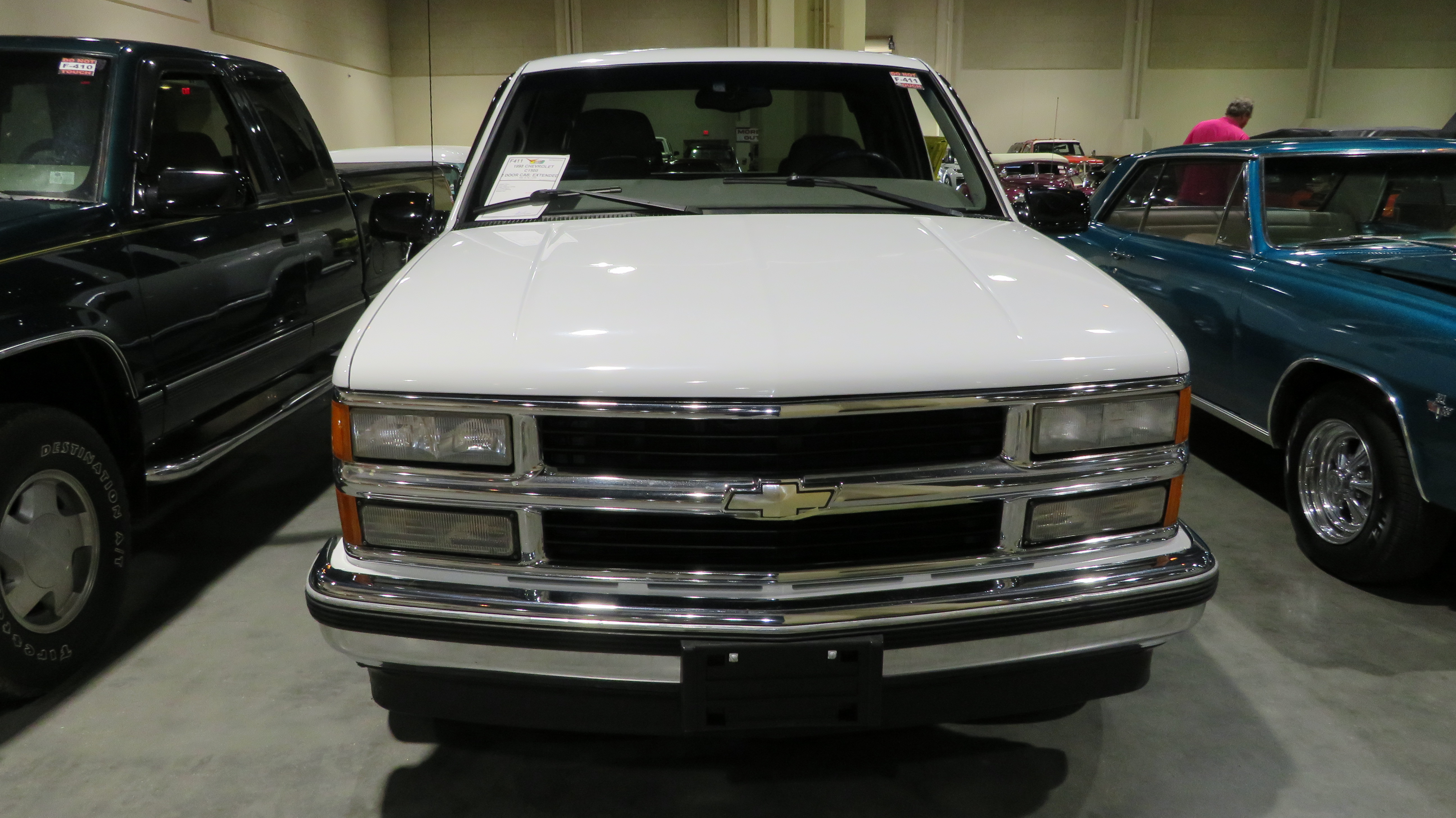 2nd Image of a 1998 CHEVROLET C1500