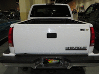 Image 4 of 14 of a 1998 CHEVROLET C1500